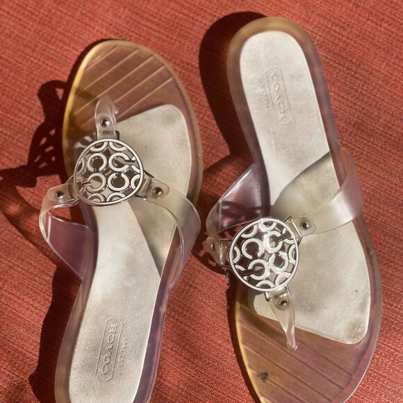 COACH size 9 clear jelly sandal - Picture 2 of 6